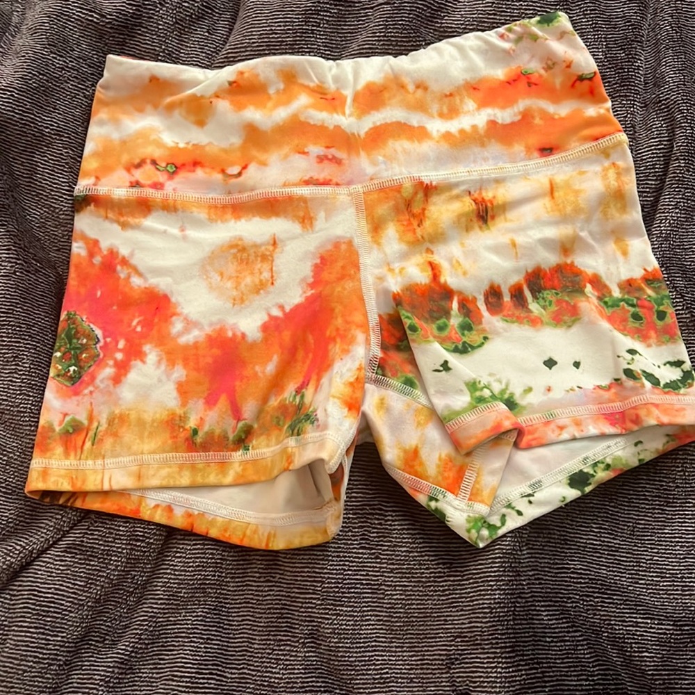 Fleo sz S Desert Heat Power High Rise Shorts